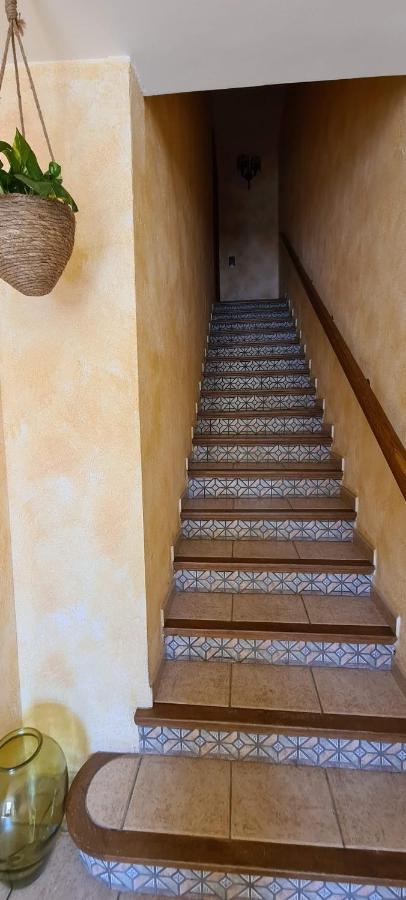 Casa Mon Villa Tiurana Buitenkant foto