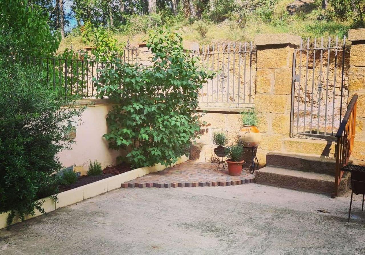 Casa Mon Villa Tiurana Buitenkant foto